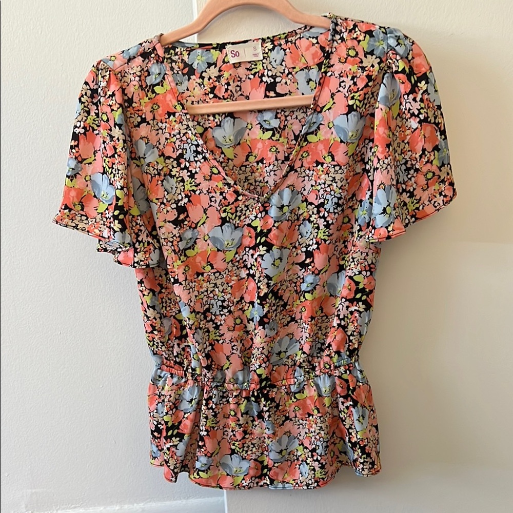 So Floral Women's Top - Multicolor